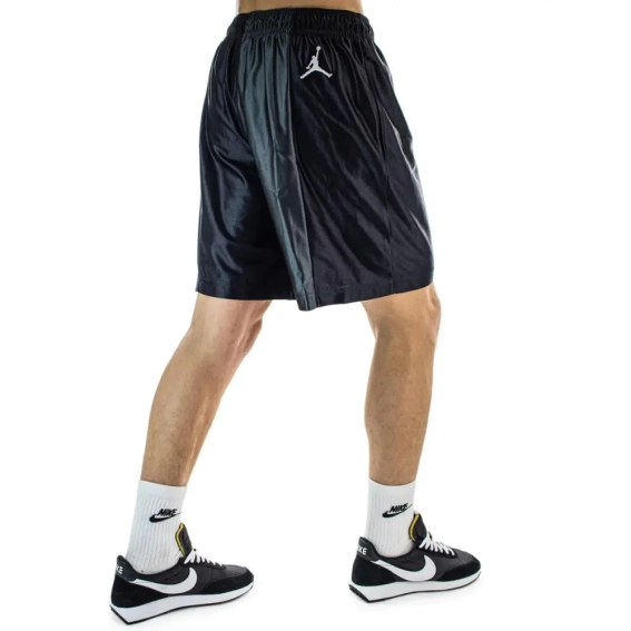 Шорты Jordan MJ JMC WOVEN SHORT DA5616-010 фото 4 — интернет-магазин Tapok
