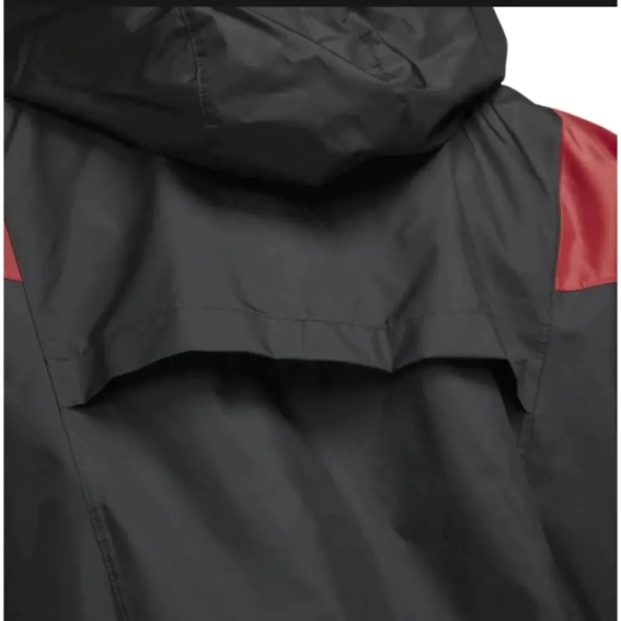 Ветровка Jordan Essentials Woven Jacket DA9832-010 фото 2 — интернет-магазин Tapok