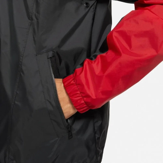 Ветровка Jordan Essentials Woven Jacket DA9832-010 фото 3 — интернет-магазин Tapok