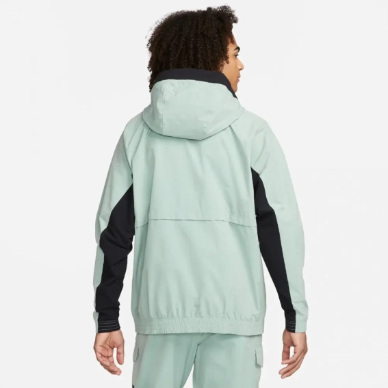 Вітровка Nike Sportswear Air Max Woven Jacket Grey DO7241-013 фото 2 — інтернет-магазин Tapok