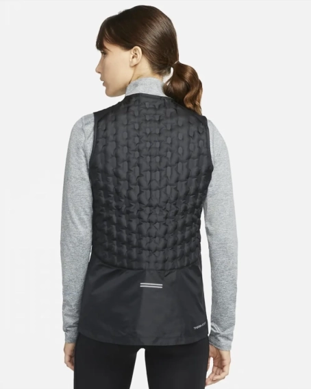 Жилетка Nike Therma-Fit Adv Black DD6063-010 фото 2 — интернет-магазин Tapok