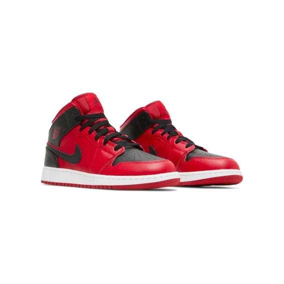 Кроссовки Air Jordan 1 Mid Reverse Bred 2021 (GS) 554725-660 фото 5 — интернет-магазин Tapok