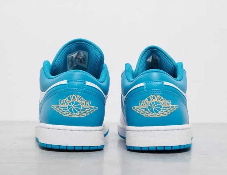 Кроссовки Jordan 1 Low Aquatone 553558-174 фото 2 — интернет-магазин Tapok