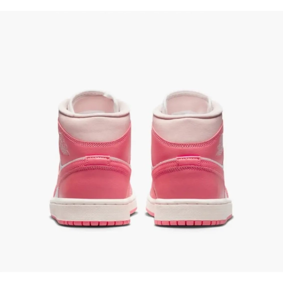Кроссовки Jordan 1 Mid Strawberries and Cream (W) BQ6472-186 фото 4 — интернет-магазин Tapok