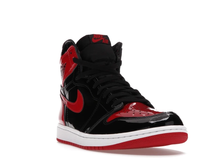 Кросівки Jordan 1 Retro High OG Patent Bred 555088-063 фото 2 — інтернет-магазин Tapok