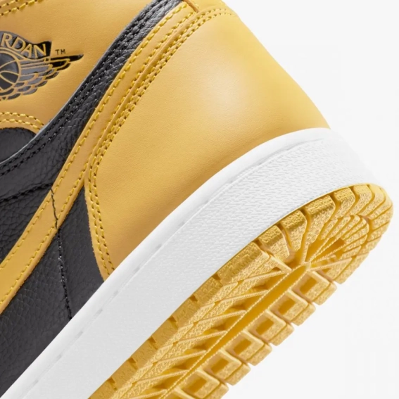 Кроссовки Jordan 1 Retro High Pollen 555088-701 фото 5 — интернет-магазин Tapok