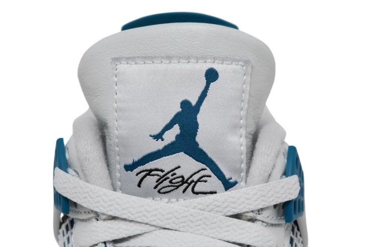Кросівки Jordan 4 Retro Military Blue (2024) FV5029-141 фото 3 — інтернет-магазин Tapok