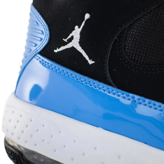 Кросівки Jordan Max Aura 2 'Black Game Royal' CK6636-014 фото 6 — інтернет-магазин Tapok