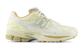 Кроссовки New Balance 1906R Lunar New Year White M1906NLY