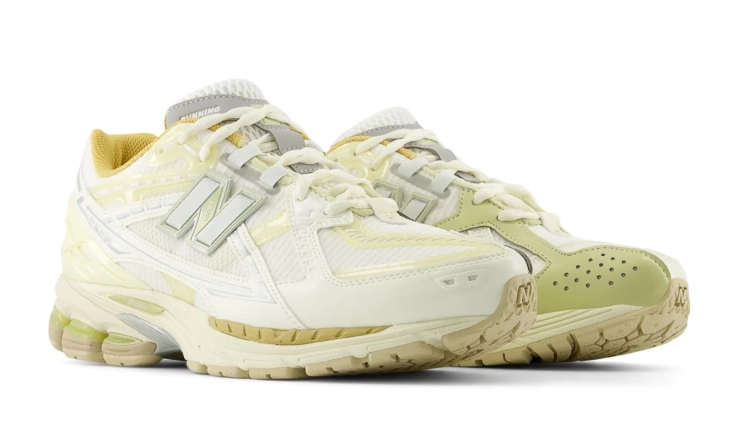 Кроссовки New Balance 1906R Lunar New Year White M1906NLY фото 2 — интернет-магазин Tapok