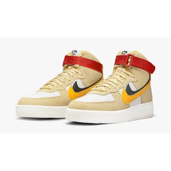 Кроссовки Nike Air Force 1 High SE Sesame Sail Off Noir (W) DO9460-200 фото 2 — интернет-магазин Tapok