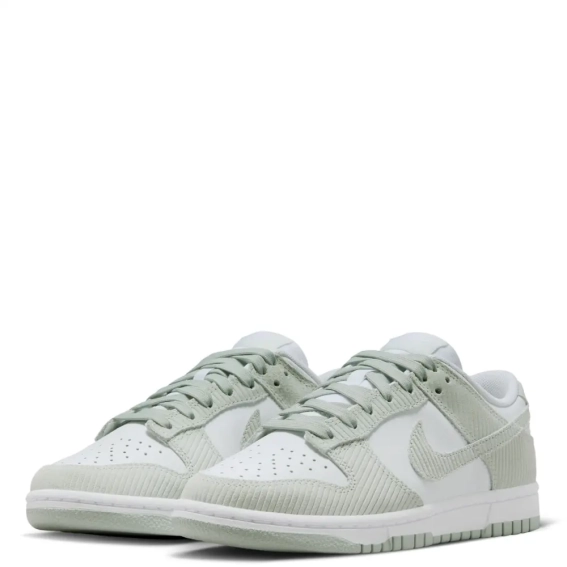 Кросівки Nike Dunk Low Light Silver Corduroy (W) FN7658-100 фото 3 — інтернет-магазин Tapok