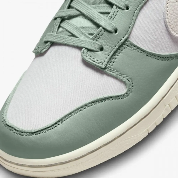 Кроссовки Nike Dunk Low Mica Green DV7212-300 фото 4 — интернет-магазин Tapok