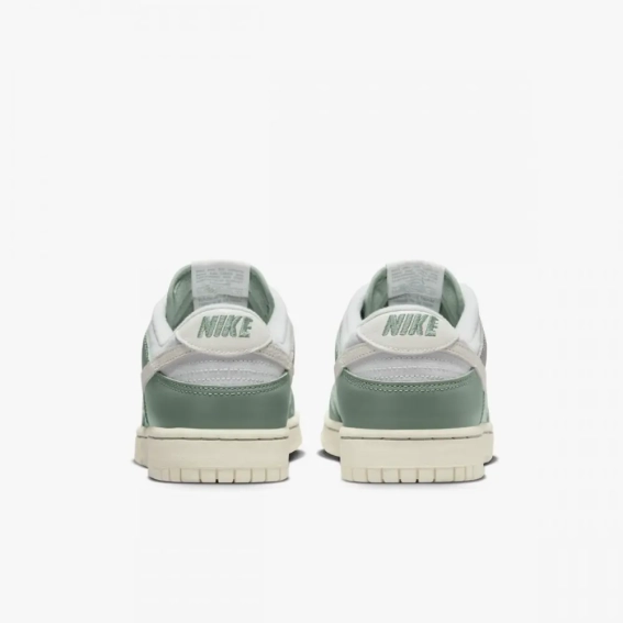 Кроссовки Nike Dunk Low Mica Green DV7212-300 фото 7 — интернет-магазин Tapok