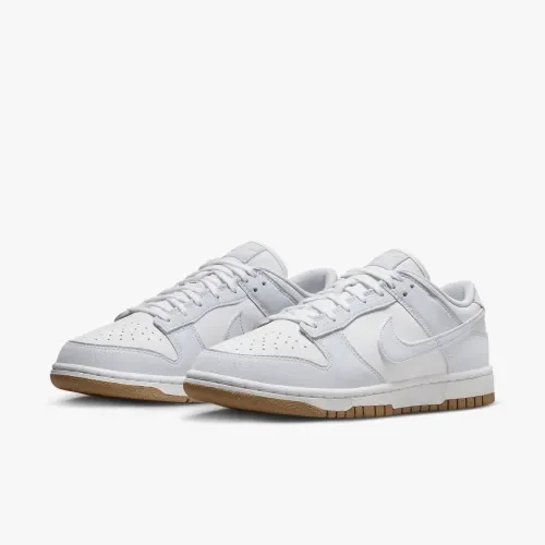 Кроссовки Nike Dunk Low Next Nature Football Grey Gum (W) FN6345-100 фото 5 — интернет-магазин Tapok