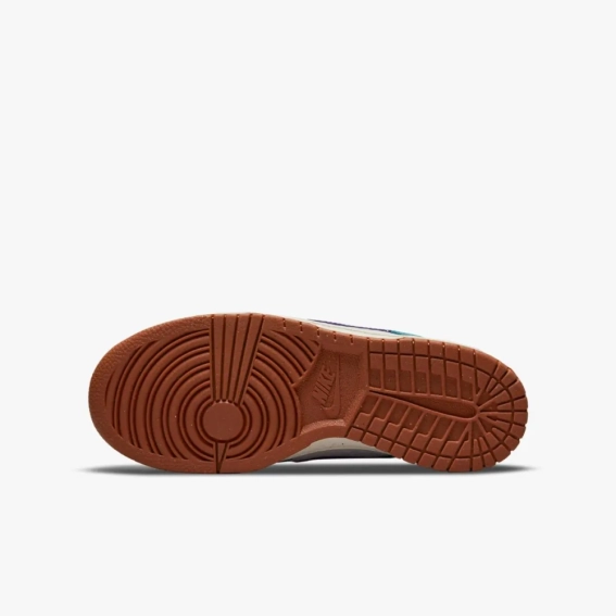 Кросівки Nike Dunk Low Se Toasty Rift Blue (GS) DC9561-400 фото 2 — інтернет-магазин Tapok