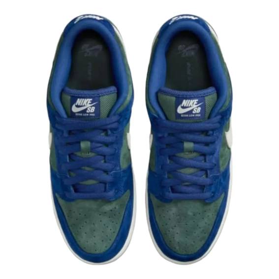 Кросівки Nike SB Dunk Low Deep Royal Blue HF3704-400 фото 18 — інтернет-магазин Tapok