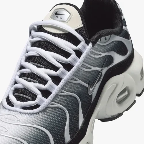 Кроссовки Nike TN Air Max GS Black Metallic Cool Grey CD0609-026 фото 7 — интернет-магазин Tapok