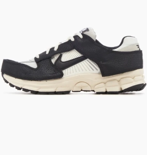 Кроссовки Nike Zoom Vomero 5 Timeless Panda Dunk (W) FJ5474-133