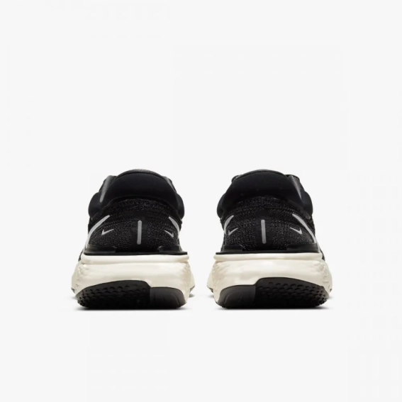 Кросівки Nike Zoomx Invincible Run Flyknit Black CT2229-001 фото 2 — інтернет-магазин Tapok