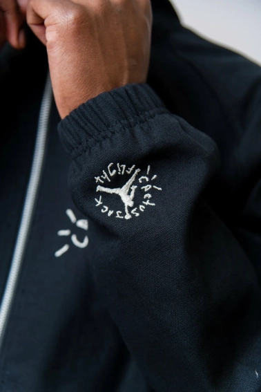Куртка Jordan Travis Scott Woven Jacket DO4095-010 фото 5 — інтернет-магазин Tapok