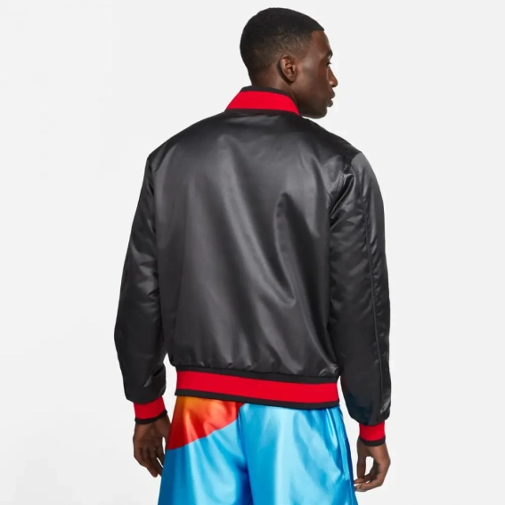 Куртка Nike LJ M NK VARSITY JKT TS DJ3891-010 фото 2 — інтернет-магазин Tapok
