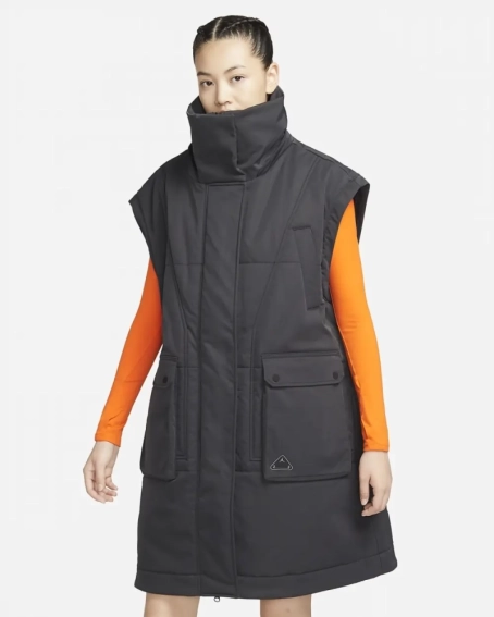 Куртка Nike Women's Jordan 23 Engineered Parka Oversized Fit DQ9804-010 фото 2 — інтернет-магазин Tapok