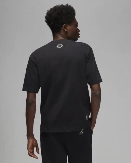 Футболка Air Jordan x Union T-Shirt Black & Coconut Milk DV7343-010 фото 3 — інтернет-магазин Tapok