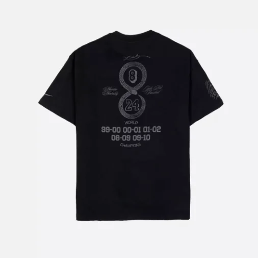 Футболка Nike KB TEE GIFT OF KOBE FV6066-010 фото 1 — интернет-магазин Tapok