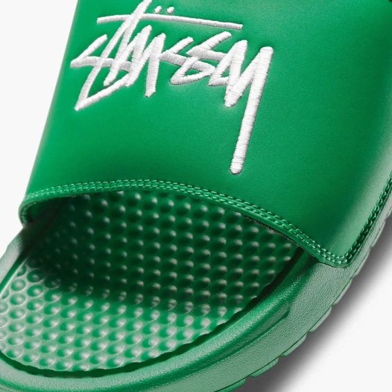 Шльопанці Nike X Stussy Benassi Slides Green DC5239-300 фото 3 — інтернет-магазин Tapok