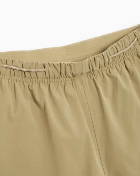 Шорты Nike Acg Dri-Fit New Sands Shorts Olive DN3955-276 фото 3 — интернет-магазин Tapok
