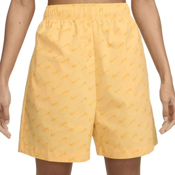 Шорты Nike Sportswear Everyday Modern High-Waisted Woven Shorts Yellow DV7932-795 фото 2 — интернет-магазин Tapok