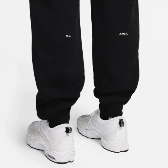 Брюки Nike X Drake Nocta Nrg Fleece Pants Black FN7661-010 фото 5 — интернет-магазин Tapok
