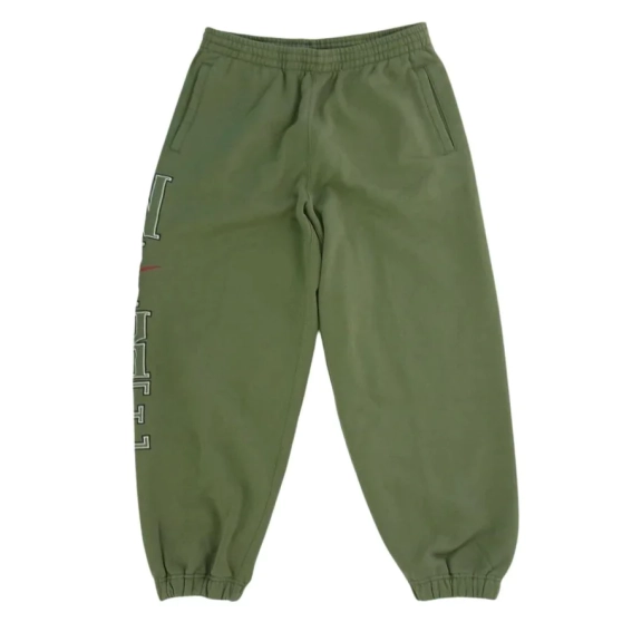 Брюки Supreme Nike Sweatpants Olive SS24 FQ0768-339 фото 1 — интернет-магазин Tapok