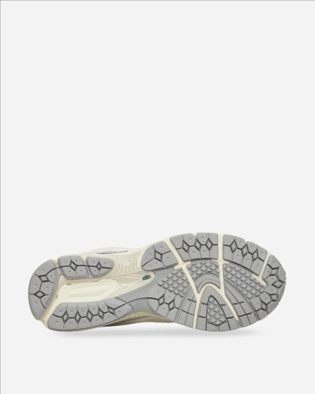 Кросівки New Balance 2002R Linen M2002REK фото 3 — інтернет-магазин Tapok