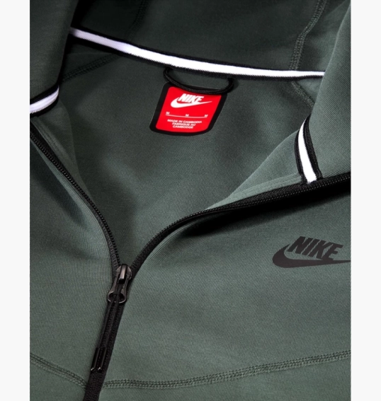 Кофта мужская M NK TCH FLC FZ WR HOODIE FB7921-338 фото 4 — интернет-магазин Tapok