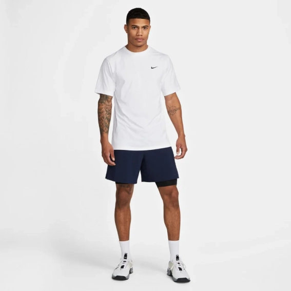 Мужская футболка NIKE M NK DF UV HYVERSE SS DV9839-100 фото 3 — интернет-магазин Tapok