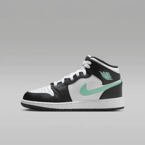 Кросівки Nike AIR JORDAN 1 MID (GS) DQ8423-103 фото 1 — інтернет-магазин Tapok