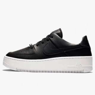 Кроссовки Nike W AF1 SAGE LOW AR5339-002