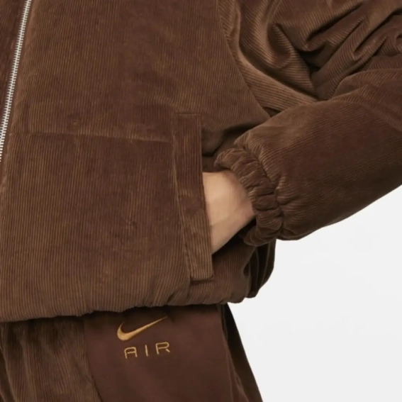 Куртка NIKE DQ6930-259 фото 2 — интернет-магазин Tapok