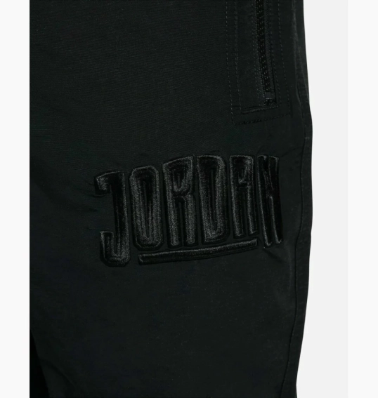 Спортивний костюм Jordan DNA DA7165-677&DA7241-010 фото 4 — інтернет-магазин Tapok