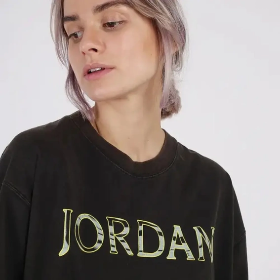 Футболка JORDAN CV7443-010 фото 2 — интернет-магазин Tapok