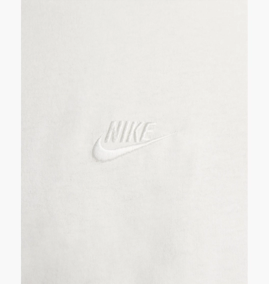 Чоловіча футболка NIKE M NSW PREM ESSNTL SUST TEE DO7392-133 фото 3 — інтернет-магазин Tapok