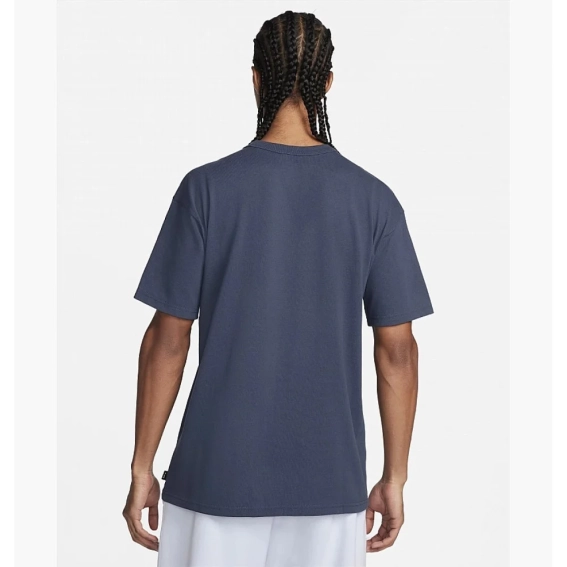 Мужская футболка с длинным рукавом NIKE M NSW PREM ESSNTL SUST TEE DO7392-437 фото 2 — интернет-магазин Tapok
