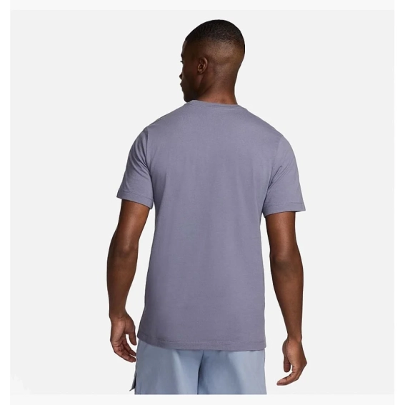 Мужская футболка NIKE M NK TEE VINTAGE FIT SP24 FQ3899-003 фото 2 — интернет-магазин Tapok