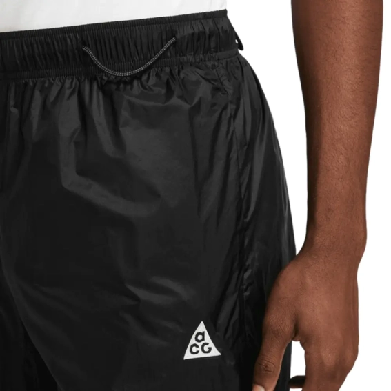 Брюки Nike Acg Cinder Cone Windshell Pants Black DB1134-011 фото 5 — интернет-магазин Tapok