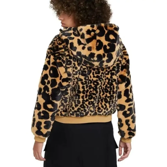 Куртка JORDAN LEOPARD CW6480-760 фото 2 — интернет-магазин Tapok