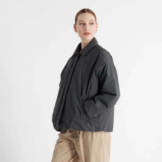 Куртка New Balance Coaches WJ43506ACK фото 3 — інтернет-магазин Tapok