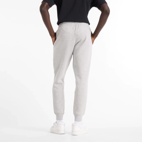 Брюки New Balance Sport Fleece MP43904AG фото 2 — интернет-магазин Tapok