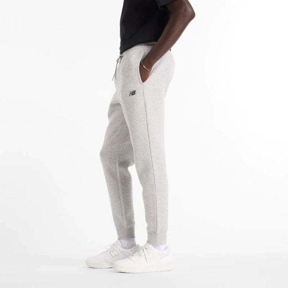 Брюки New Balance Sport Fleece MP43904AG фото 3 — интернет-магазин Tapok